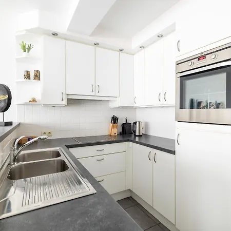 Le Grand Marin - App Met Prachtig Zeezichten 4p *